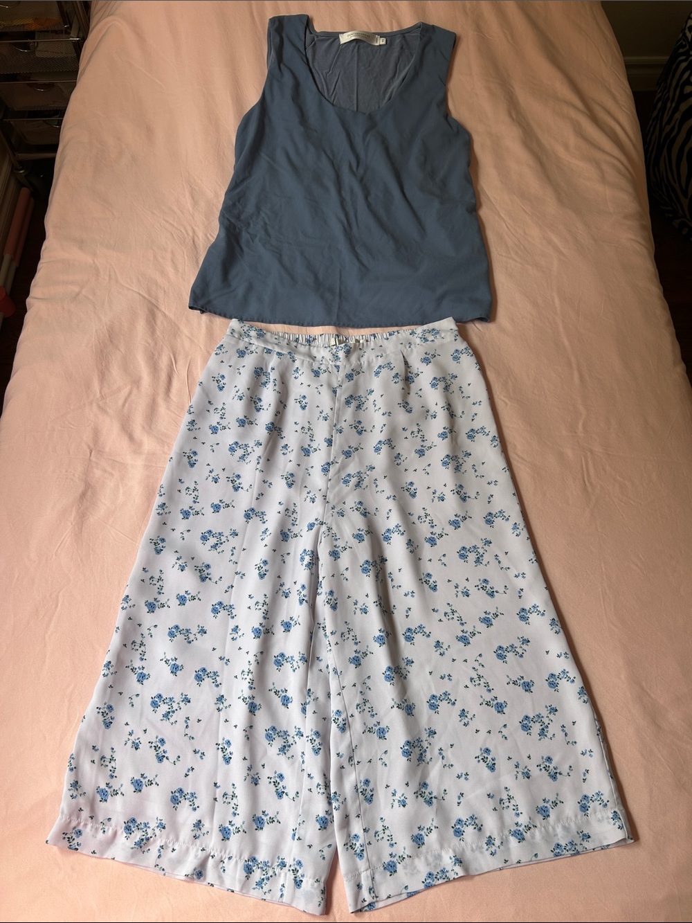 Simons Blue Tank Top with White Floral Wide-Leg Pants